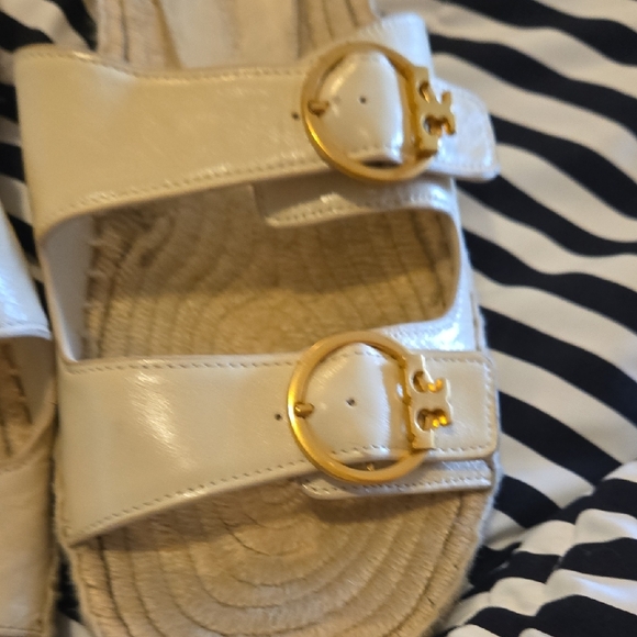 Tory Burch Cream and Gold Sandals with Decorative Straps - Picture 4 of 5